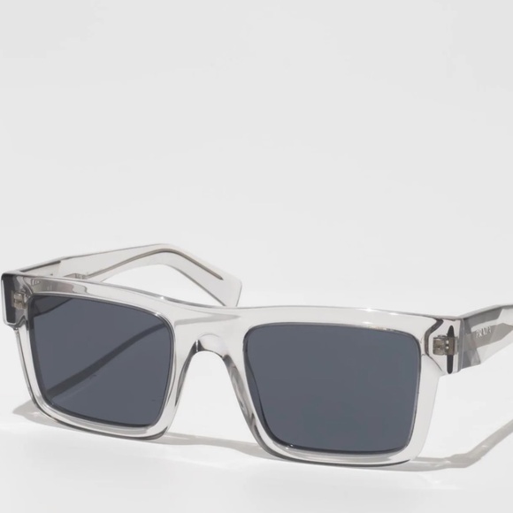 Prada SPR19W Sunglasses - Picture 1 of 6